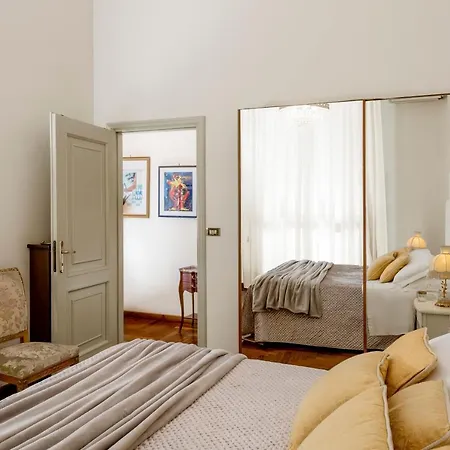 Navona Private شقة