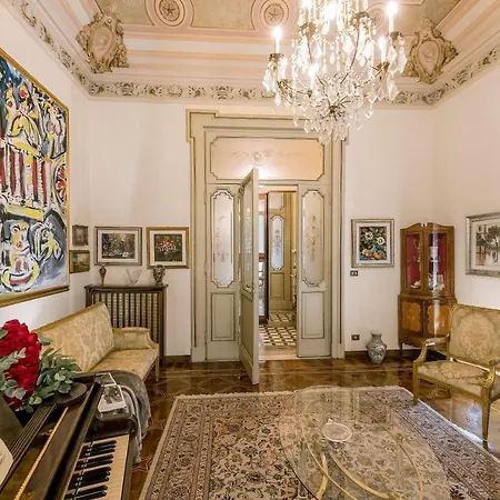 Navona Private